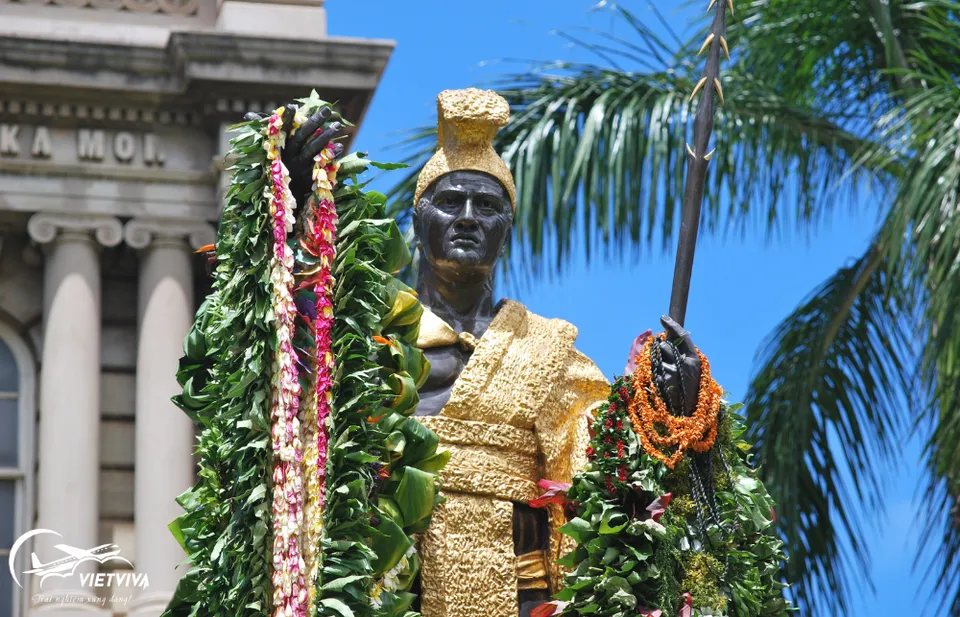 TƯỢNG VUA KAMEHAMEHA - HAWAII