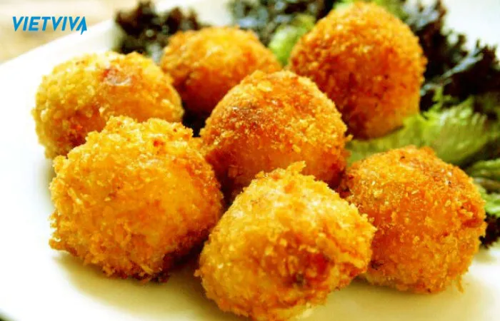 Bánh khoai tây viên