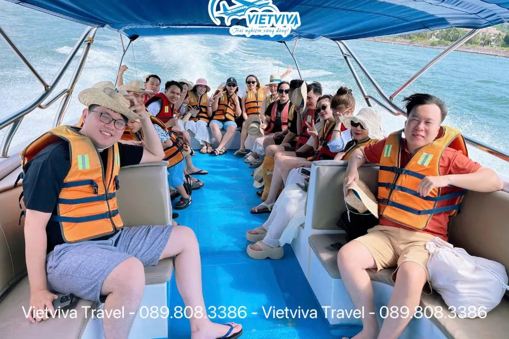 Đoàn du lịch Nha Trang (08/6/2025), ảnh 1/4