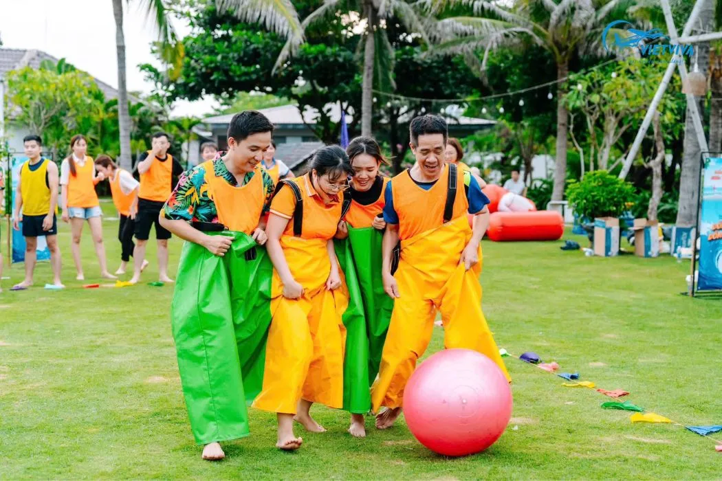 Team building Long Hai Beach (tháng 10/2024), ảnh 2/9