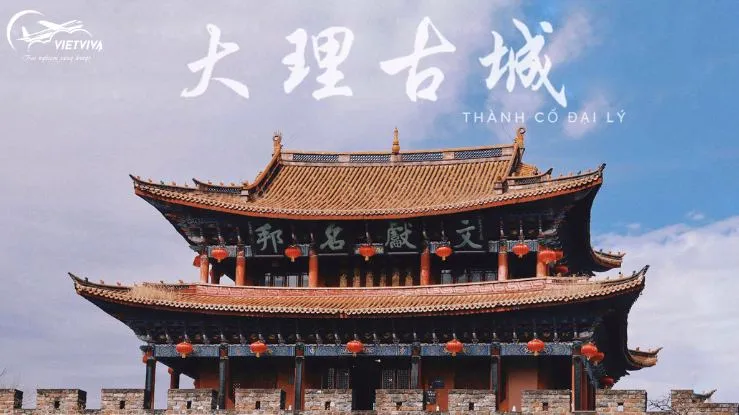 Mùa xuân là thời điểm đẹp nhất khi đến thành cổ Đại Lý