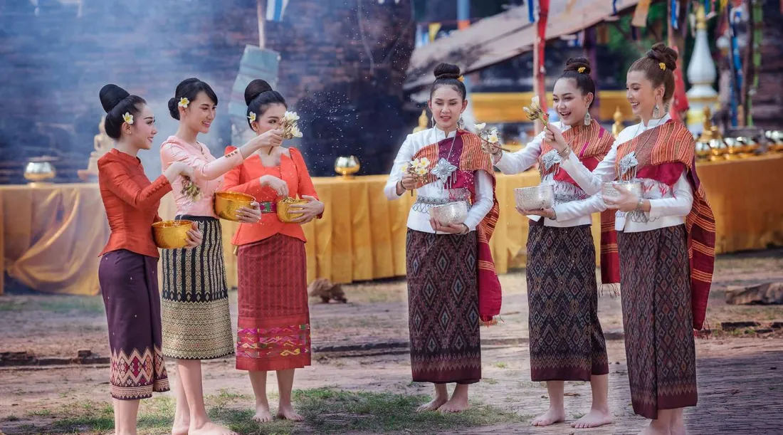 Khanom và Sichon