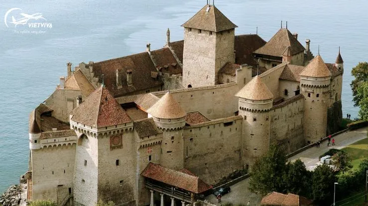 Lâu đài Chillon cổ điển