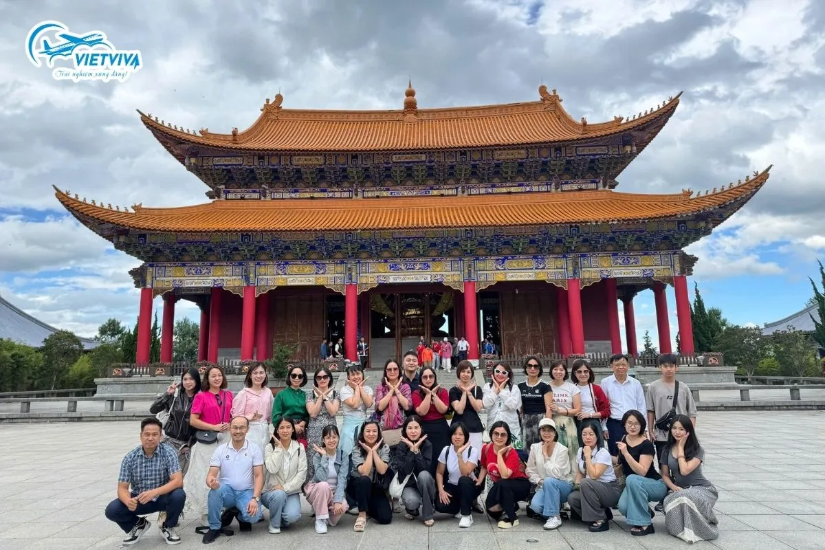 Ảnh đoàn Đại Lý – Lệ Giang – Shangrila của Vietviva, tháng 6/2026